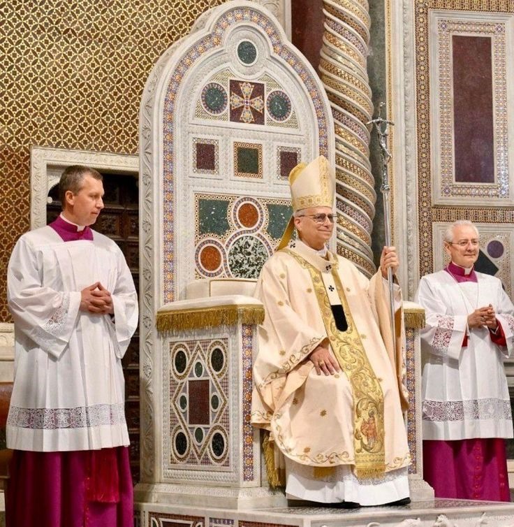 Papa Leão na Catedral de São João de Latrão